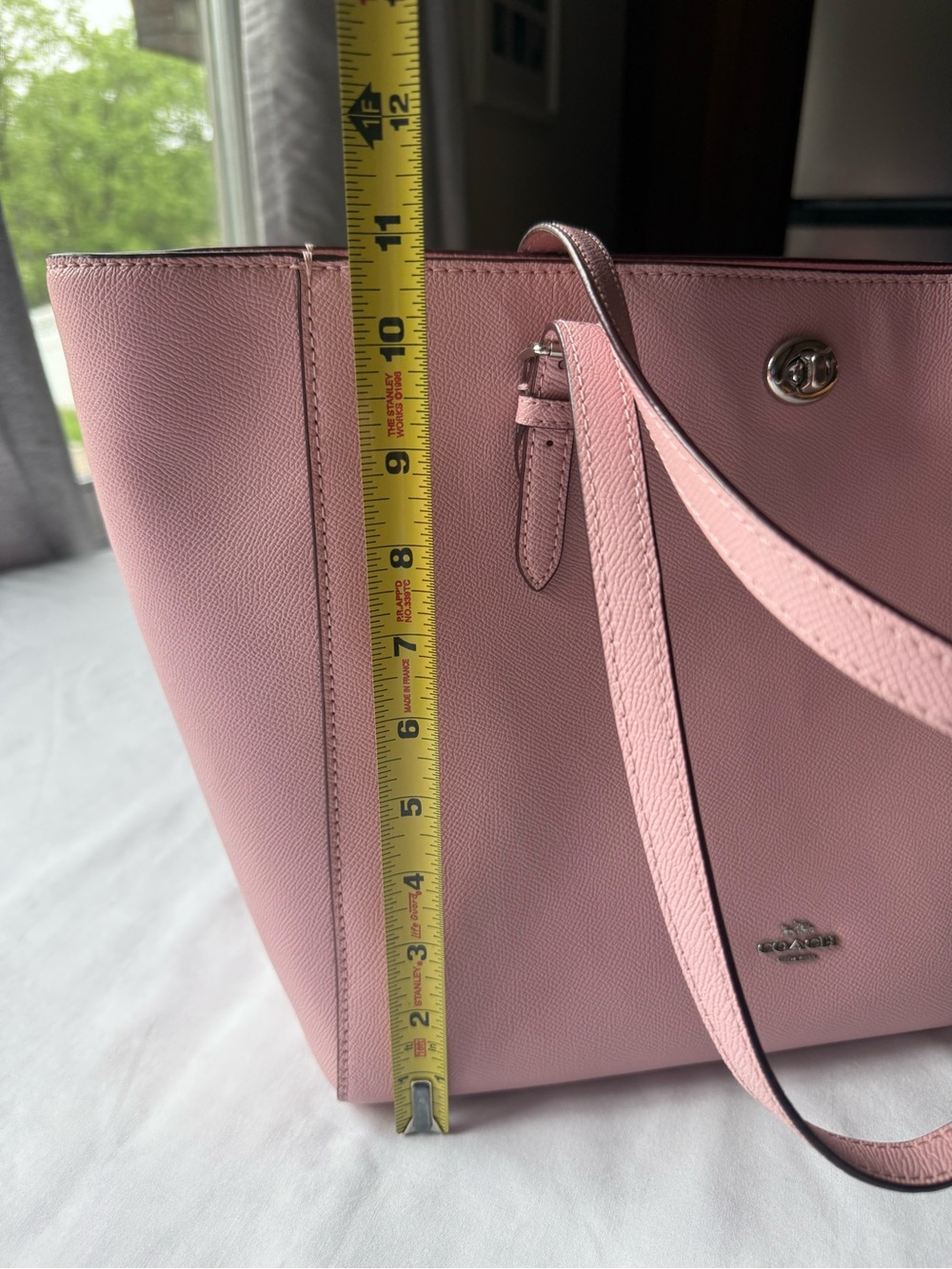 Coach Pink Large Leather Tote with Turnlock and Hangtag - Picture 13 of 14